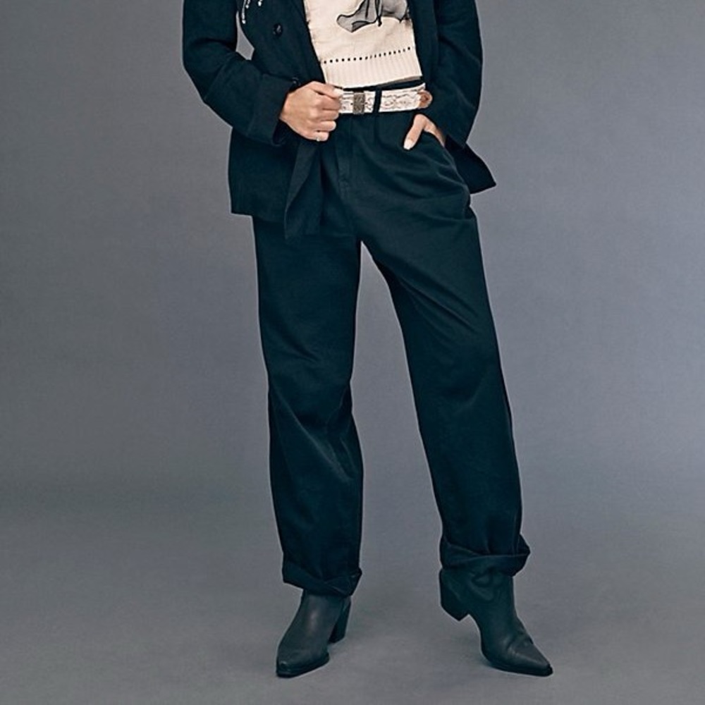 Free People / Addy Chino Pants in Black / Size 10